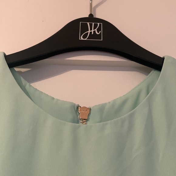 Beautiful teal JR - Picture 2 of 4